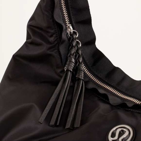 RARE Lululemon Sackasana Bag - Picture 3 of 16